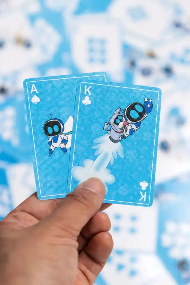 Astro Bot Playing Cards With Storage Tin